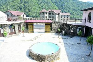 Simsek Motel & Restaurant, Qax