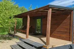 V gostyah u lesa Camping, Nepryahino