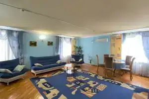 Nikopol Hotel, Shakhty