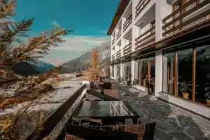Alpine Lounge Hotel, Kazbegi