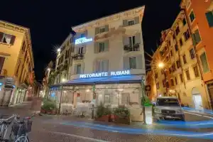 Hotel Bologna, Verona