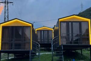 V Dizaynerskom Stile s Vidom na Les, Gory Private house, Baydayevo