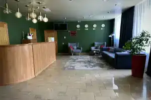 Cava di Pietra Hotel, Kamenolomni