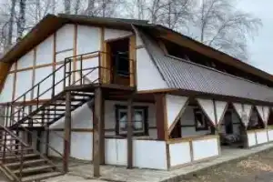 Alkore House Guest House, Katun