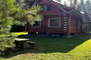 Guest house u Ozera v Lesu "Markova zaimka", Lakhdenpokhya