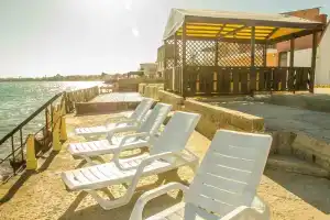 Laguna Guest House, Yevpatoriya