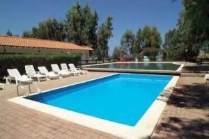 Simenzaru Wild Village, Patti