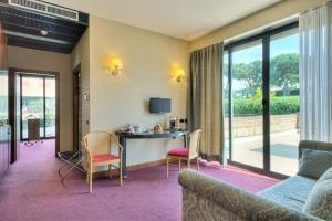 Hotel Petra, Ciampino