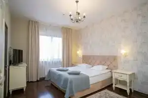 Rosa Khutor Chalet Hotel, Estosadok