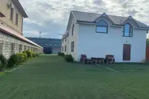 Uyutny Na Beregu Morya Private House