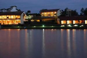 Kalla Bongo Lake Resort, Hikkaduwa