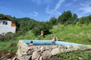 Tihiy log Guest house, Altaisk