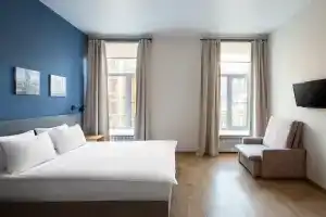 Tri Mushketera Hotel