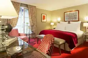 Le Burgundy Hotel, Paris