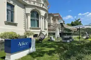 Alice Hotel, Budapest
