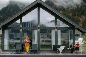Alpins Residence Hotel, Askat