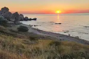 Zamok grez Hotel, Osovyny