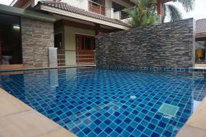 Nasa Mansion, Phuket Town