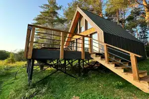 Yolki Glamping, Oktyabrskiy