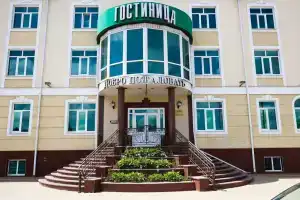 Edelvejs Hotel, Cherkessk