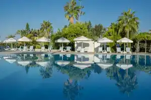 Iz Flower Side Beach Hotel, Side