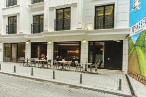 Barbera Hotel, Istanbul