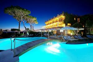 San Montano Resort & Spa, Ischia Town