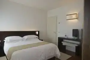 Eden Rock Resort, Florence