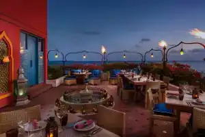 Four Seasons Resort Maldives at Landaa Giraavaru, Baa Atoll