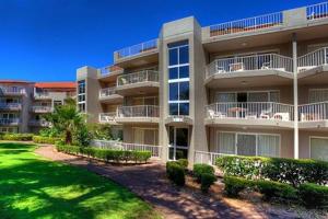 Markham Court, Gold Coast