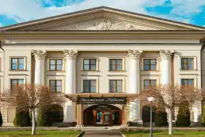 Volzhskaya Riviera Hotel, Uglich