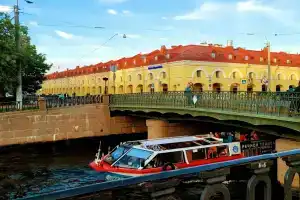 Holiday Inn St Petersburg - Theatre Square