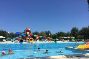 Club del Sole Stork Family Collection, Giulianova