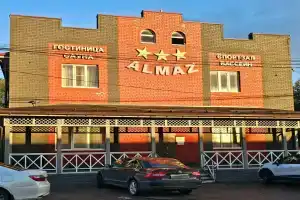 Hotel Almaz, Strunino