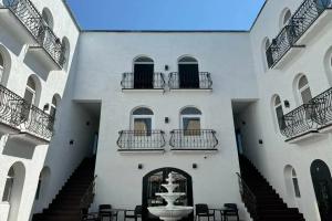 Kasa Blanka Hotel, Znamenskoye