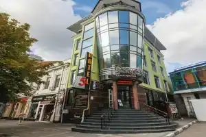 5 Avenue Guest House, Simferopol