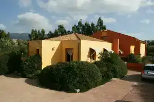 Il Locandiere, Capitana