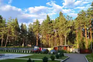 Vino i Sosny Tourist base, Pokrov