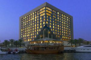 Sheraton Dubai Creek Hotel & Towers