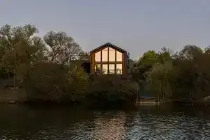 Bacho Cottage, Semiluki