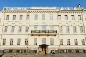 Trezzini Palace Hotel