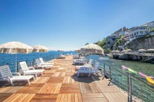 Hotel La Madonnina, Ischia Town