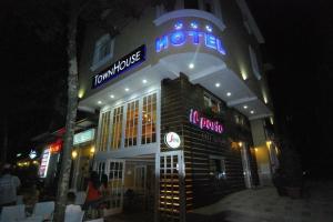 Hotel Town House, Tirana