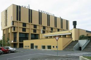 RMH Modena Raffaello, Modena