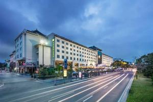 Wyndham Garden Hotel