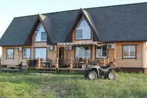 Rybolovnaya baza Tryohreche Tourist base, Kharabali