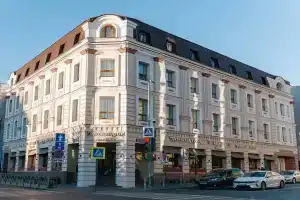 Amati Hotel