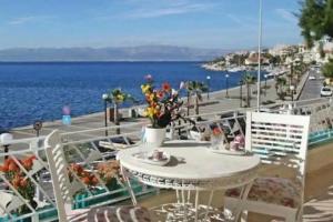 Villa Vongole, Cesme