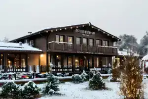Park - Hotel Lesnaya Rivyera Resort, Sosnovyy Bor