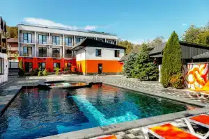 Cosmos Smart Sochi Tivoli Hotel, Nizhnaya Beranda